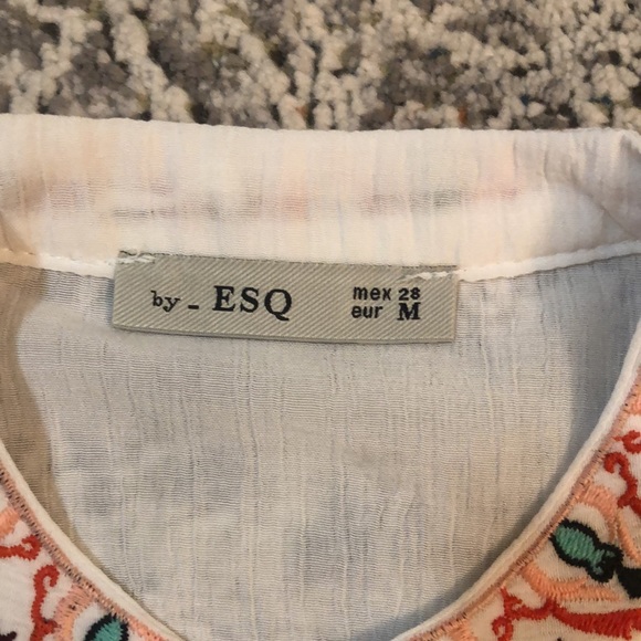 NWOT Embroidery Blouse - Picture 9 of 11